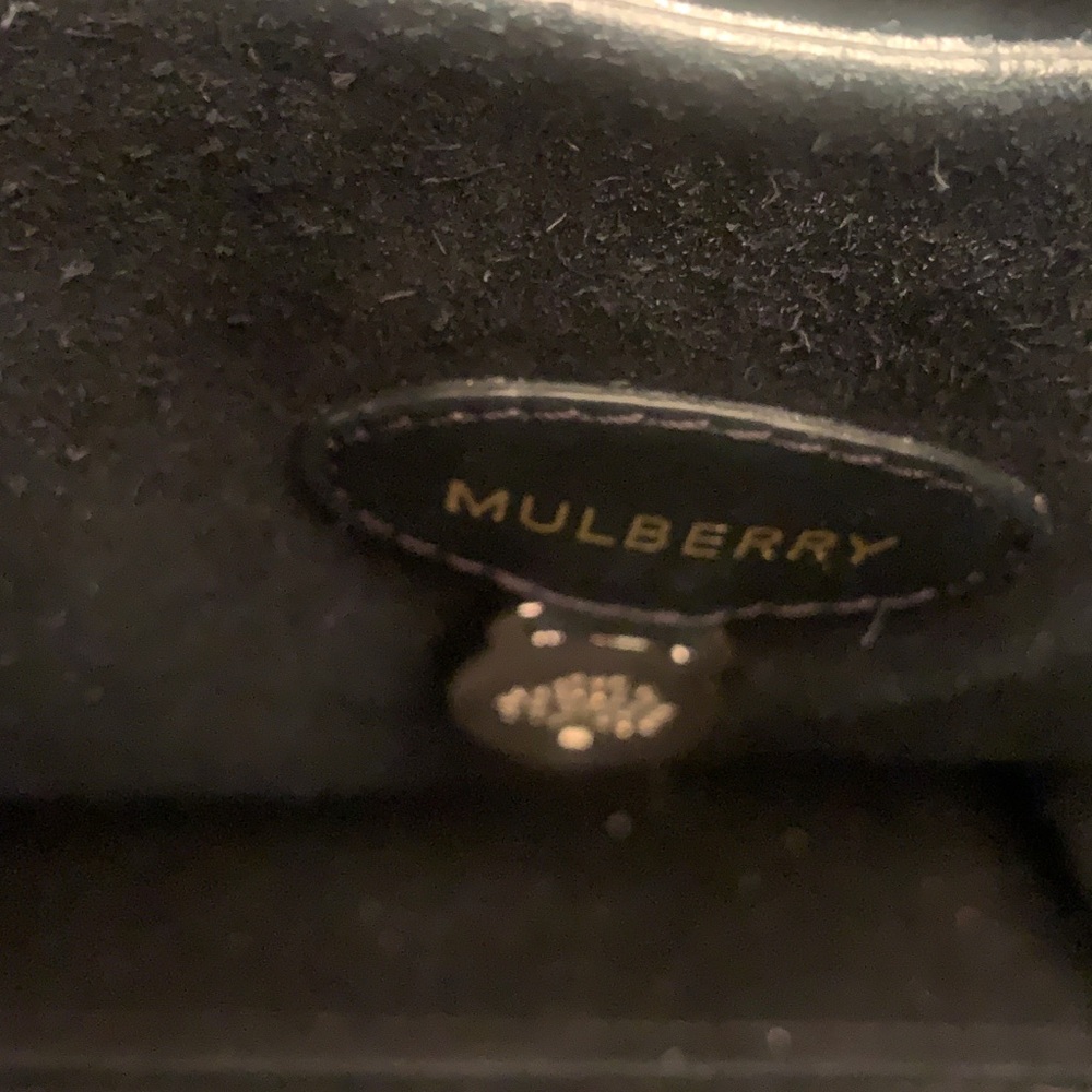 Mulberry Willow tote with zip out clutch - Picture 6 of 8